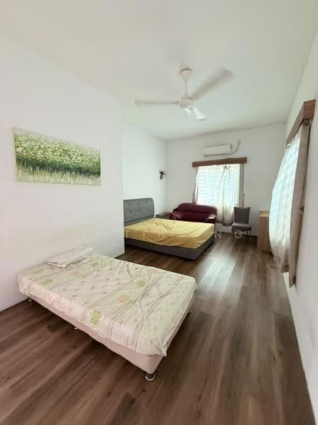 Rumah Banglo untuk Disewa di Kelapa Sawit (Kulai) - Austing Ng - Bedroom - PropertyGuru.com.my