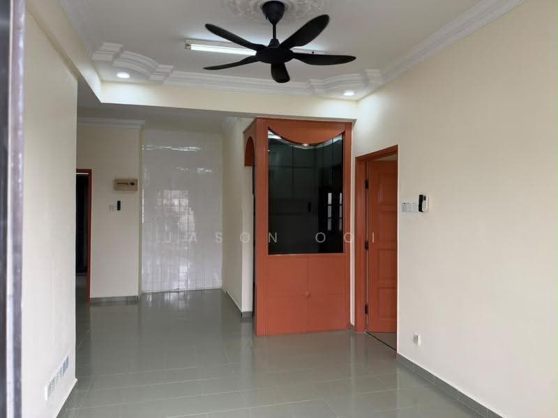 Condominium for Rent at Vista Condominium - Jason Ooi - Living Room - PropertyGuru.com.my