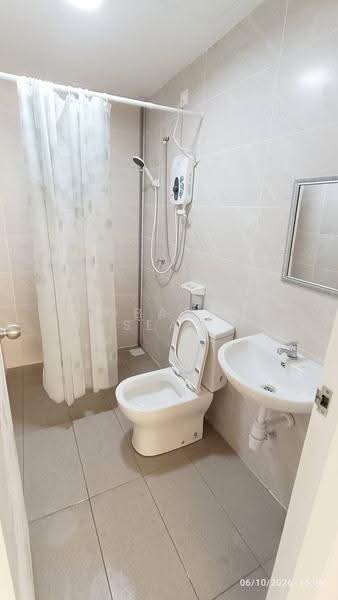 Condominium for Rent at Pitta Residensi - Obama Seah - Bathroom - PropertyGuru.com.my