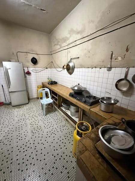 Rumah Teres 2-Tingkat untuk Dijual di Taman Wahyu (Batu Caves) - Aiki Yap - Kitchen - PropertyGuru.com.my