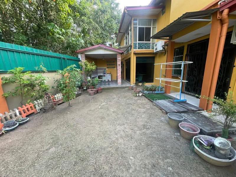2-storey Terraced House for Sale in Likas (Kota Kinabalu) - Jerry Weddy - Exterior - PropertyGuru.com.my