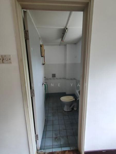 Pangsapuri untuk Dijual di Jasmine Court - Elaine Yap - Bathroom - PropertyGuru.com.my