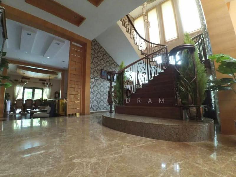 Bungalow House for Sale in Perdana Lakeview East (Cyberjaya) - M. Sundram - Entrance - PropertyGuru.com.my