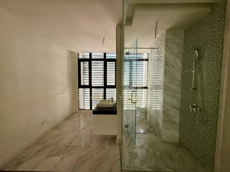 Condominium for Sale at Setia V Residences - Stanley Saw - Bathroom - PropertyGuru.com.my