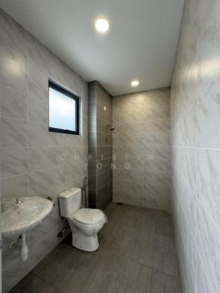 2-storey Terraced House for Sale in Taman Sempurna Jaya (Semenyih) - Christin Yong - Bathroom - PropertyGuru.com.my