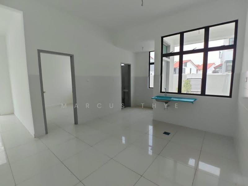 Rumah Teres untuk Dijual di Kulai (Johor) - Marcus Thye - Kitchen - PropertyGuru.com.my