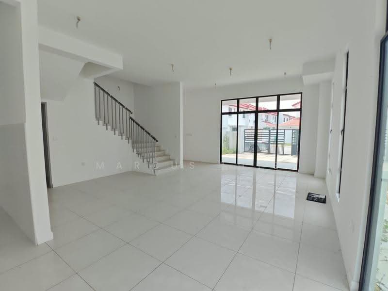 Rumah Teres untuk Dijual di Kulai (Johor) - Marcus Thye - Living Room - PropertyGuru.com.my