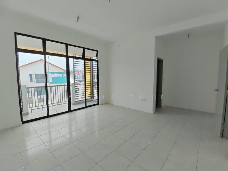 Rumah Teres untuk Dijual di Kulai (Johor) - Marcus Thye - Living Room - PropertyGuru.com.my