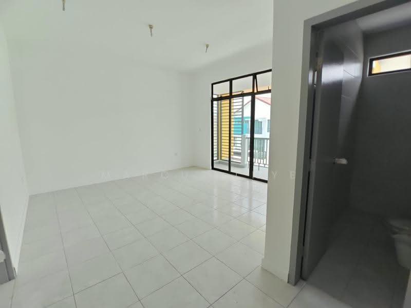 Rumah Teres untuk Dijual di Kulai (Johor) - Marcus Thye - Living Room - PropertyGuru.com.my