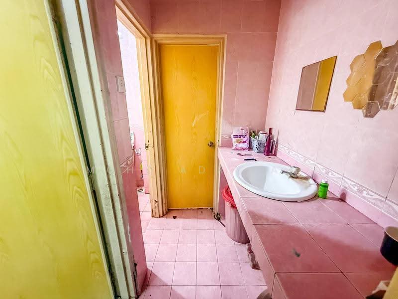2-storey Terraced House for Sale in Seksyen 7 (Shah Alam) - Mohd Adryzam - PropertyGuru.com.my