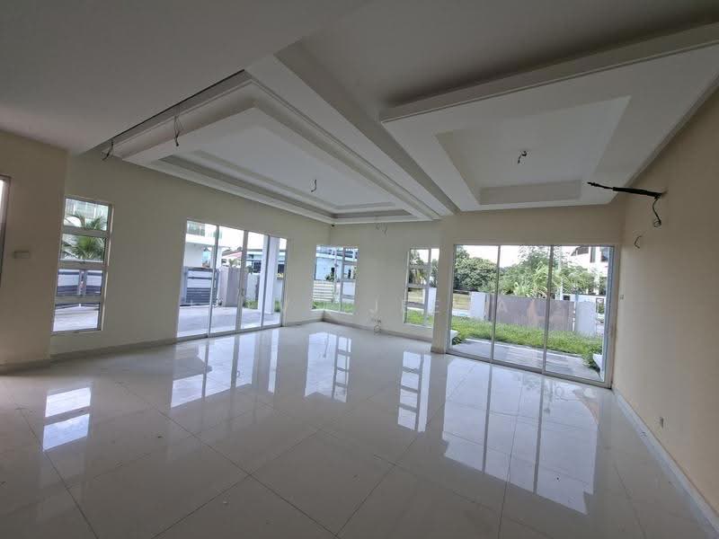 Rumah Berkembar untuk Dijual di Rasah (Negeri Sembilan) - Jeevs Jeeva - Living Room - PropertyGuru.com.my