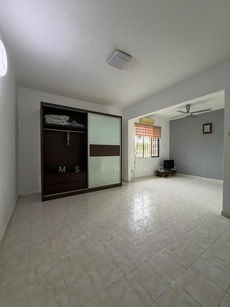 Kondominium untuk Dijual di Sunrise Garden Condominium - Ms Chang - Living Room - PropertyGuru.com.my