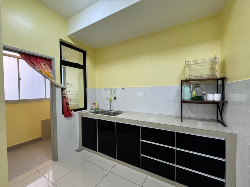 Pangsapuri untuk Disewa di Austin Regency (Pangsapuri Austin Perdana) - Kevin Lim - Kitchen - PropertyGuru.com.my