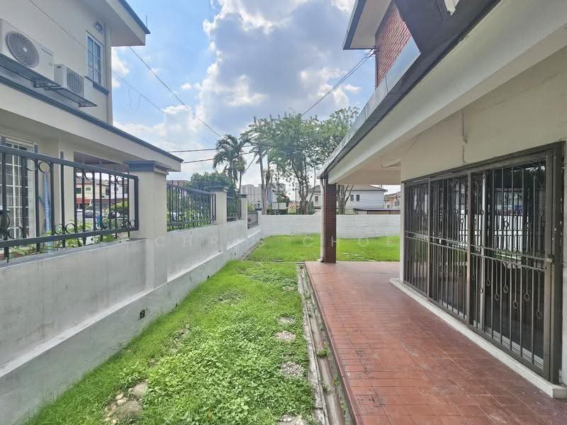 Commercial Semi-D for Sale in SS 21, Damansara Utama (Petaling Jaya) - Chris Choe - PropertyGuru.com.my