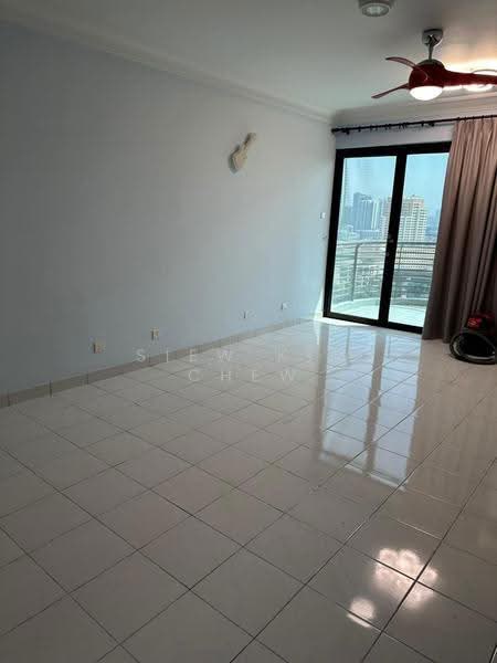 Kondominium untuk Dijual di Sunway Lagoon View Resort Condominium - Siew Kim Chew - Living Room - PropertyGuru.com.my