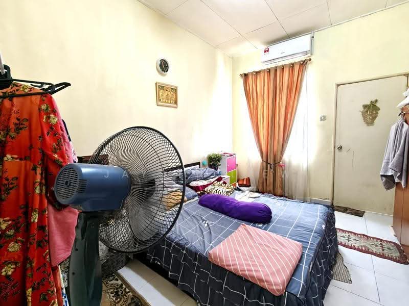 2-storey Terraced House for Sale in Bandar Jaya Putra (Johor Bahru) - Jayden Liew - Bedroom - PropertyGuru.com.my