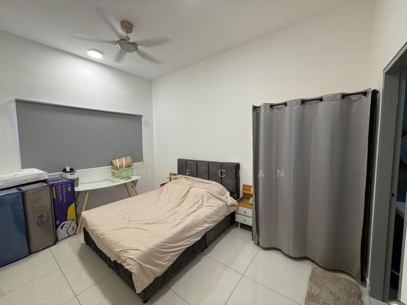 Kediaman Servis untuk Disewa di Traders Park - Chloe Chan - Bedroom - PropertyGuru.com.my