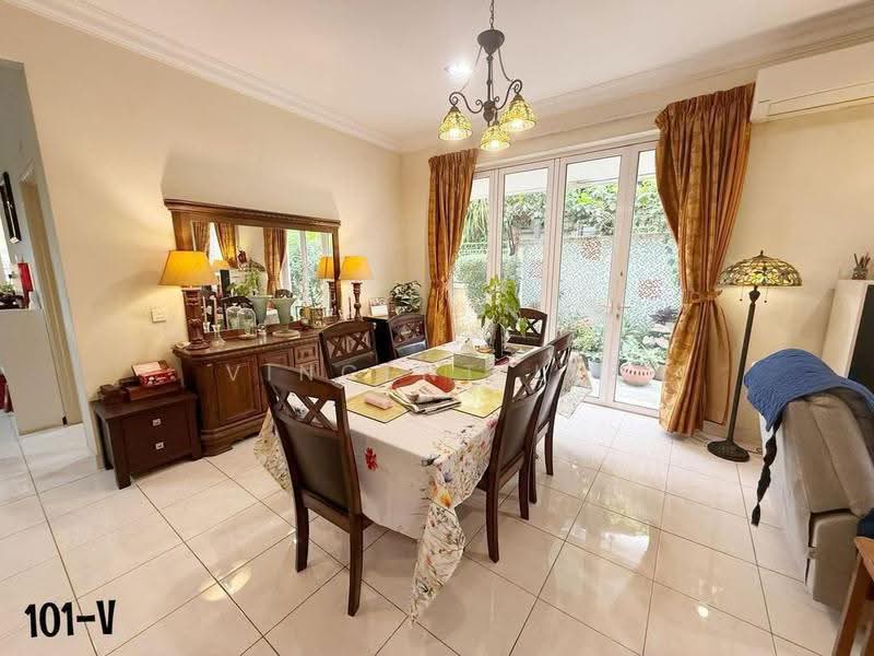 Semi-Detached House for Sale in Setia Damai (Setia Alam) - Vincent Lee - Dining Room - PropertyGuru.com.my