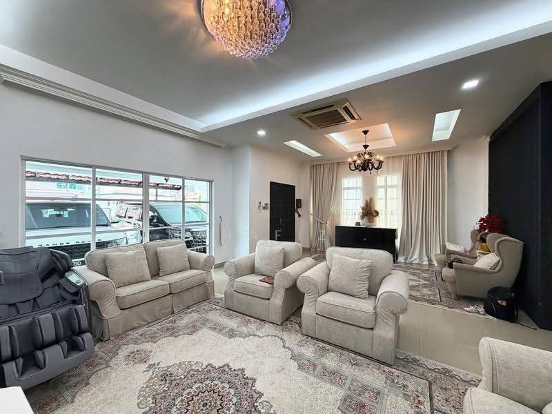 Bungalow House for Sale in Bandar Putra Permai (Seri Kembangan) - Mahafiz . - PropertyGuru.com.my