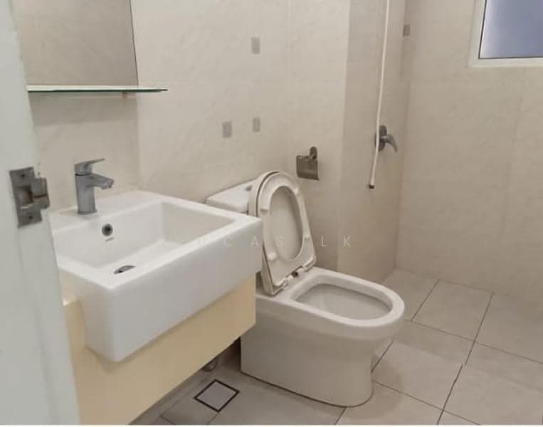 Service Residence for Sale at Eco Sky - Lucas Lk - Bathroom - PropertyGuru.com.my