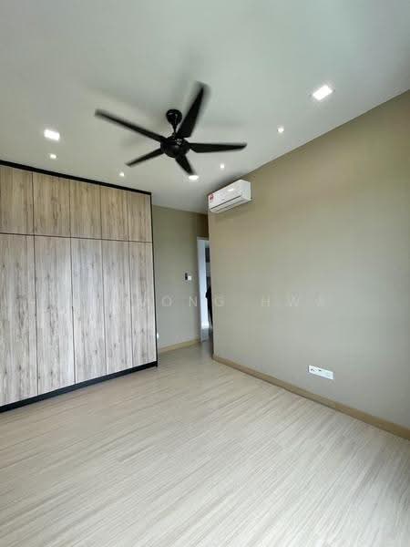 Service Residence for Sale at Desa Green - Iu Kong Hwa - Bedroom - PropertyGuru.com.my