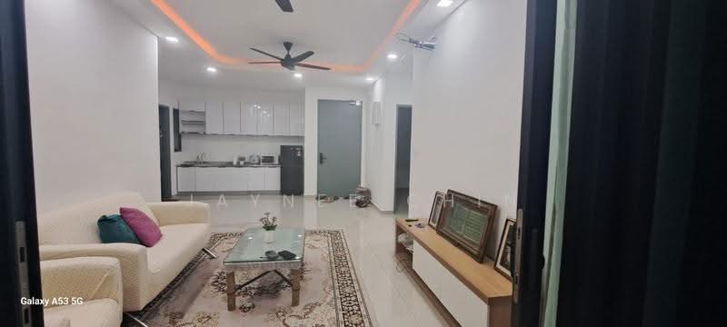 Kediaman Servis untuk Disewa di Parkland Residence @ Kajang 2 - Jaynee Chin - Living Room - PropertyGuru.com.my