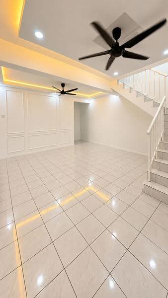 2-storey Terraced House for Sale in Taman Pulai Indah (Johor Bahru) - Daniel Yong - Living Room - PropertyGuru.com.my