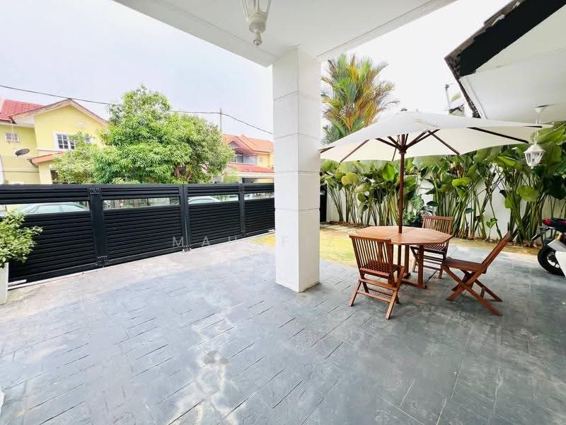 Rumah Berkembar untuk Dijual di Bukit Mahkota (Bangi) - Mahafiz . - Exterior - PropertyGuru.com.my
