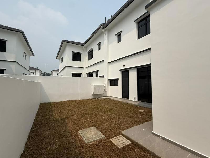 Cluster House for Rent in Taman Ekoflora (Johor Bahru) - Lim Wei Li - Exterior - PropertyGuru.com.my
