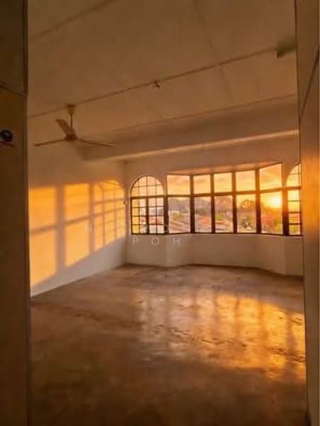 Kedai untuk Disewa di Bercham (Ipoh) - Nicholas Poh - Living Room - PropertyGuru.com.my