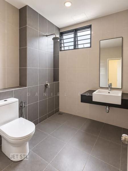 3-storey Terraced House for Sale in Setia Utama (Setia Alam) - Daniel Kok - Bathroom - PropertyGuru.com.my