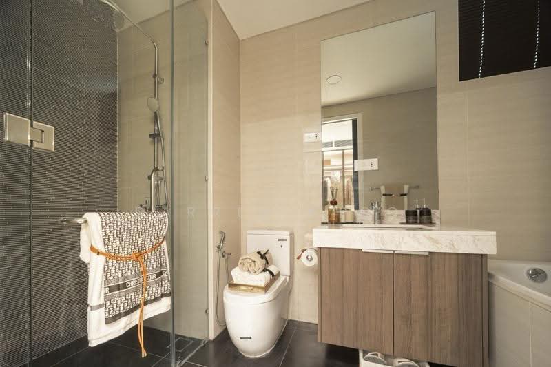 Kondominium untuk Dijual di Cappella Embassy - Darren Khoo - Bathroom - PropertyGuru.com.my
