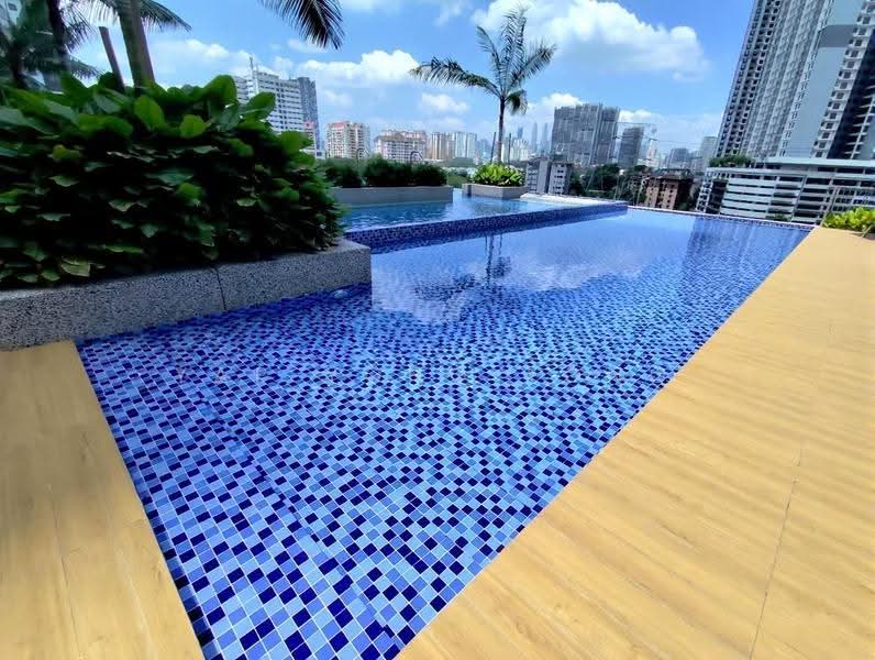 Kondominium untuk Dijual di MiNest Residence - Yap Yong Yong - Pool - PropertyGuru.com.my
