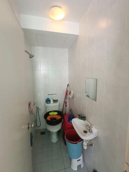 Kondominium untuk Dijual di Opal Damansara - Ben Mok - Bathroom - PropertyGuru.com.my
