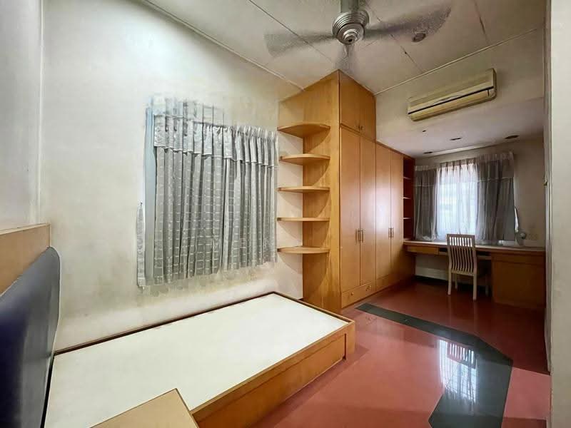 Rumah Teres 2-Tingkat untuk Dijual di Farlim (Ayer Itam) - Meng . - Bedroom - PropertyGuru.com.my