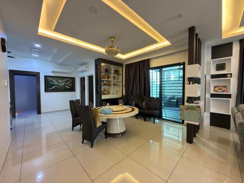 Semi-Detached House for Sale in Ipoh (Perak) - Mr Lee - Living Room - PropertyGuru.com.my