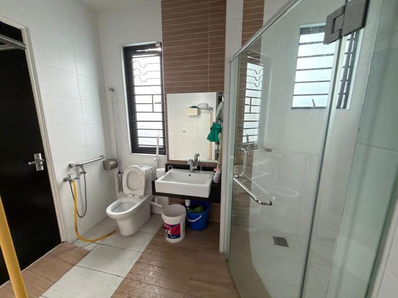Semi-Detached House for Sale in Ipoh (Perak) - Mr Lee - Bathroom - PropertyGuru.com.my