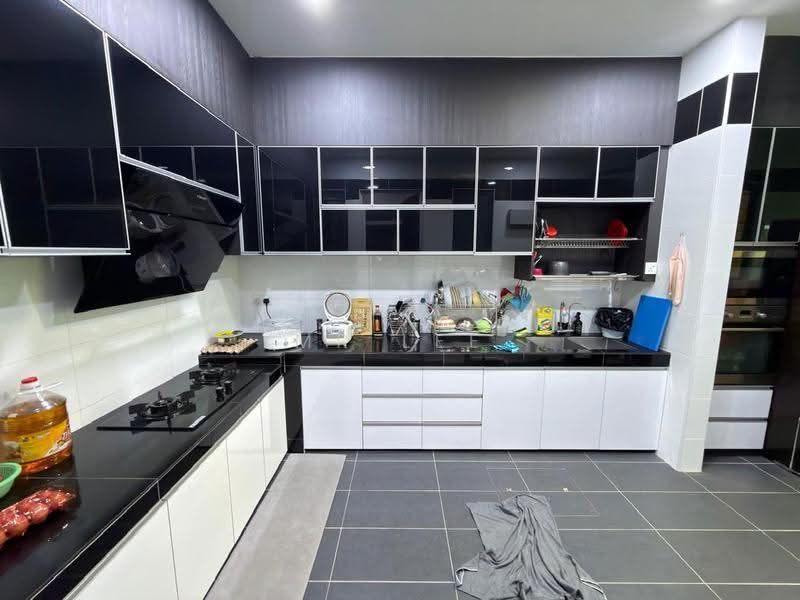 Semi-Detached House for Sale in Ipoh (Perak) - Mr Lee - Kitchen - PropertyGuru.com.my