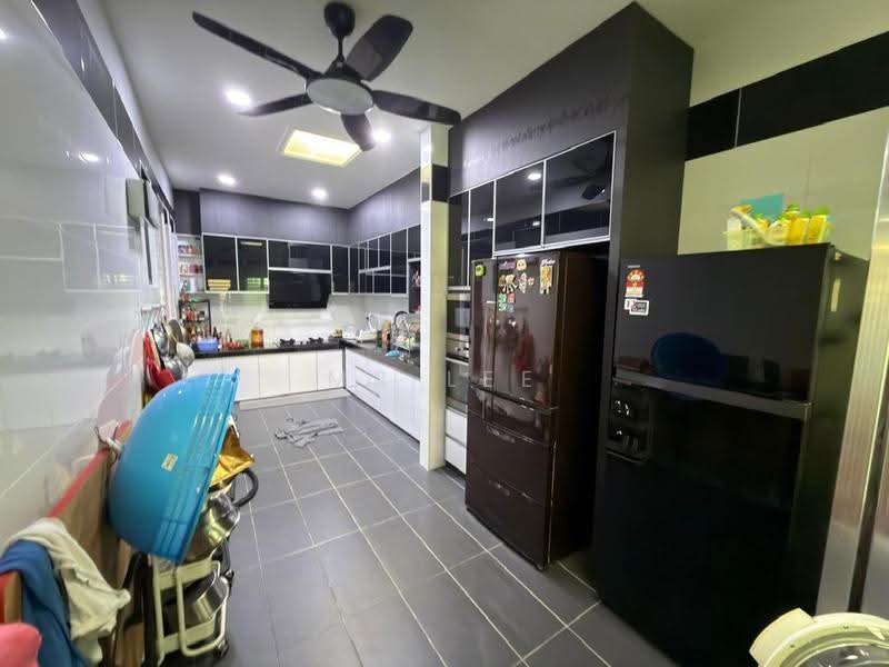 Semi-Detached House for Sale in Ipoh (Perak) - Mr Lee - Kitchen - PropertyGuru.com.my