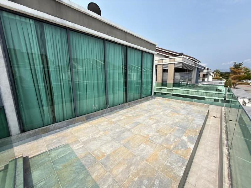 Semi-Detached House for Sale in Ipoh (Perak) - Mr Lee - Exterior - PropertyGuru.com.my