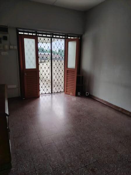 1-storey Terraced House for Sale in Seksyen 17 (Petaling Jaya) - Richard Liew - Living Room - PropertyGuru.com.my