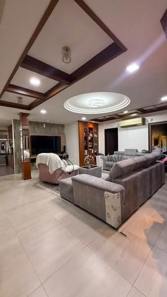Rumah Teres 2-Tingkat untuk Dijual di Taman Mutiara Rini (Skudai) - Daniel Yong - Living Room - PropertyGuru.com.my
