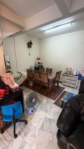 Rumah Teres 2-Tingkat untuk Dijual di Usj 6 (Subang Jaya) - Bryan Cho - Dining Room - PropertyGuru.com.my