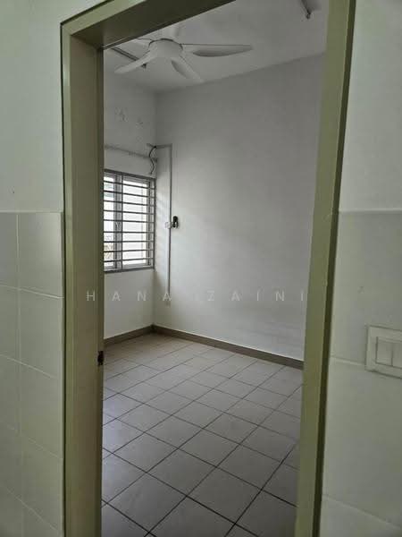 Rumah Teres 2-Tingkat untuk Disewa di Nilai Impian (Nilai) - Hana Zaini - Interior - PropertyGuru.com.my