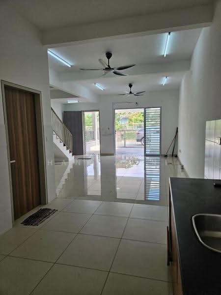 Rumah Teres 2-Tingkat untuk Disewa di Nilai Impian (Nilai) - Hana Zaini - PropertyGuru.com.my