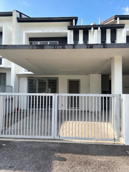 Rumah Teres 2-Tingkat untuk Disewa di Nilai Impian (Nilai) - Hana Zaini - Exterior - PropertyGuru.com.my