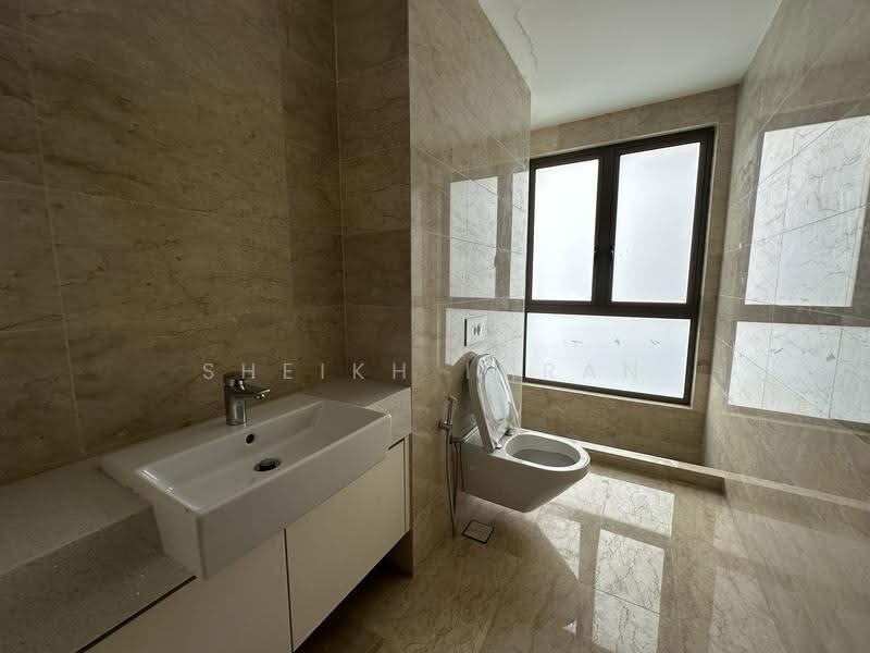 Kondominium untuk Dijual di Pinnacle Bangsar - Sheikh Imran - Bathroom - PropertyGuru.com.my