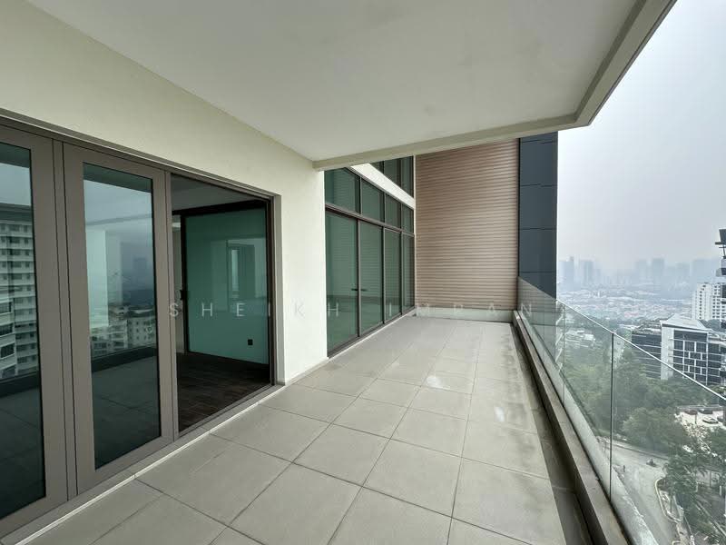 Kondominium untuk Dijual di Pinnacle Bangsar - Sheikh Imran - Balcony - PropertyGuru.com.my