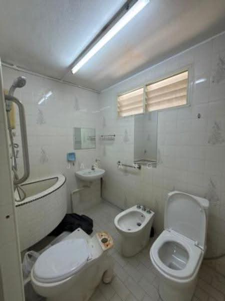 Semi-Detached House for Rent in Pulau Tikus (George Town) - Jas Ang - PropertyGuru.com.my