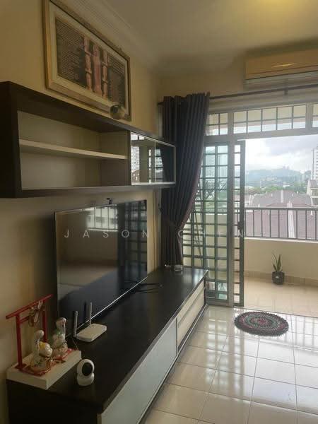 Pangsapuri untuk Disewa di Damansara Sutera - Jason Chen - Living Room - PropertyGuru.com.my